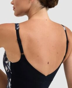 Arena Women’s Bodylift Swimsuit Wing Back Francy -Cheap One Pieces Swimsuit Store ezgif 3 eb4255ff93